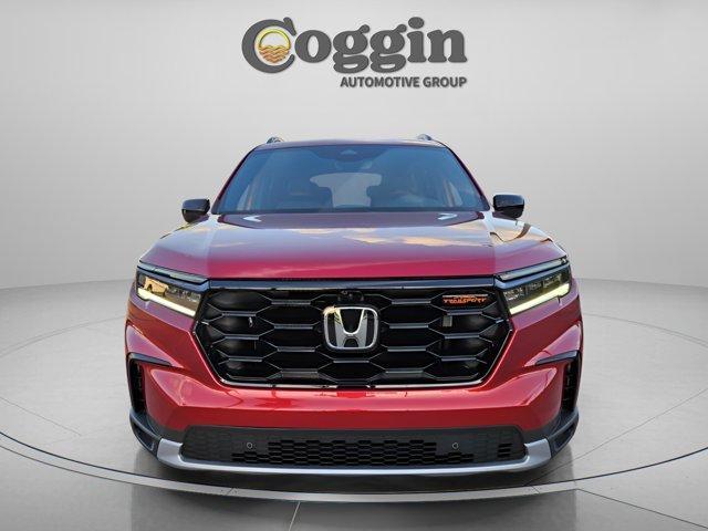 new 2025 Honda Pilot car, priced at $49,077