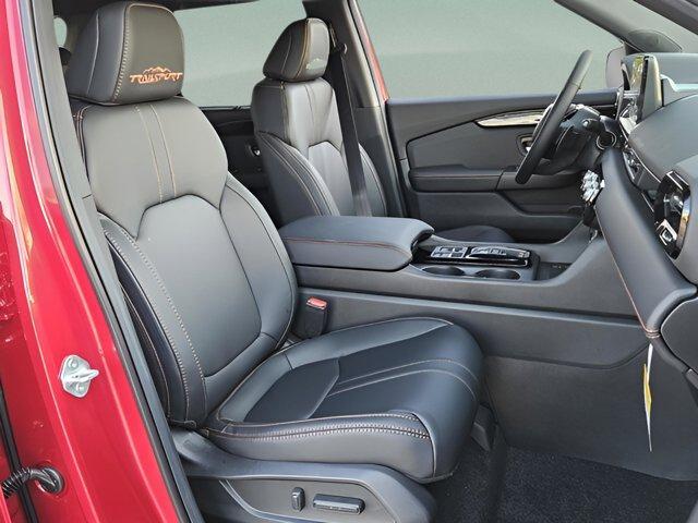 new 2025 Honda Pilot car, priced at $49,077