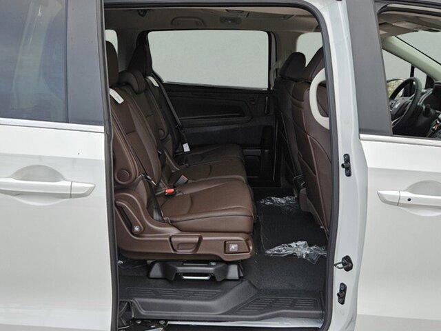 new 2026 Honda Odyssey car, priced at $47,291