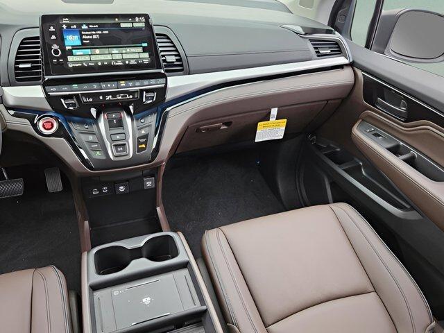 new 2026 Honda Odyssey car, priced at $47,291