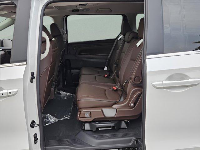 new 2026 Honda Odyssey car, priced at $47,291