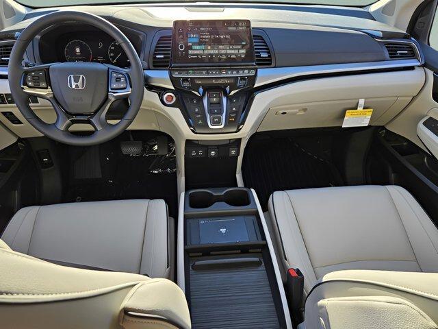 new 2026 Honda Odyssey car, priced at $46,144