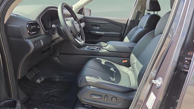 new 2026 Honda Pilot car, priced at $49,476