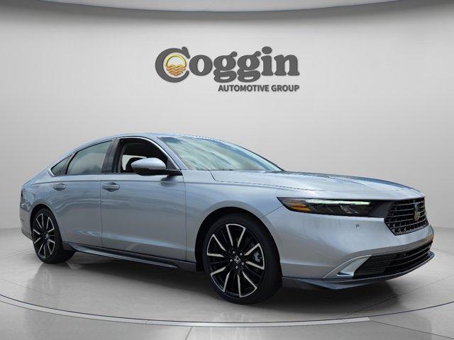 new 2026 Honda Accord Hybrid car