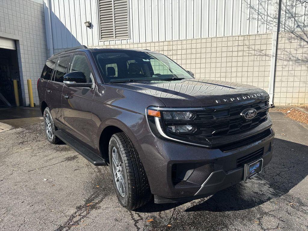 new 2025 Ford Expedition car, priced at $69,840
