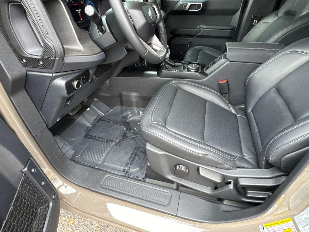 new 2025 Ford Bronco car, priced at $48,655