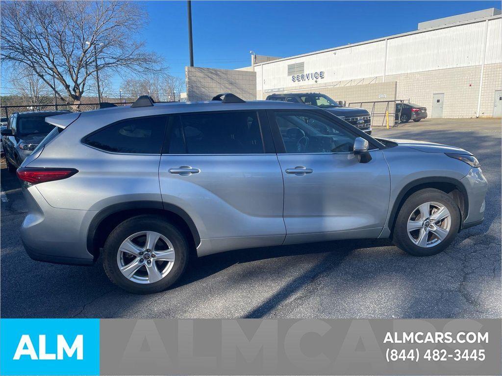 used 2023 Toyota Highlander car, priced at $29,020