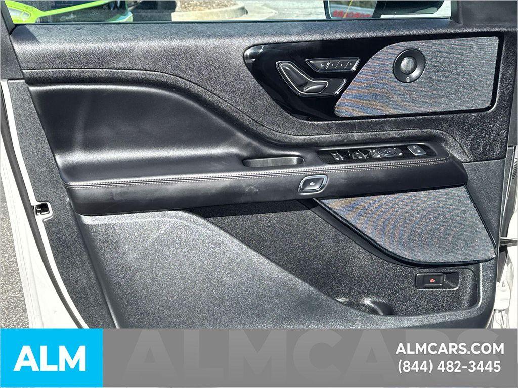 used 2023 Lincoln Aviator car, priced at $44,960