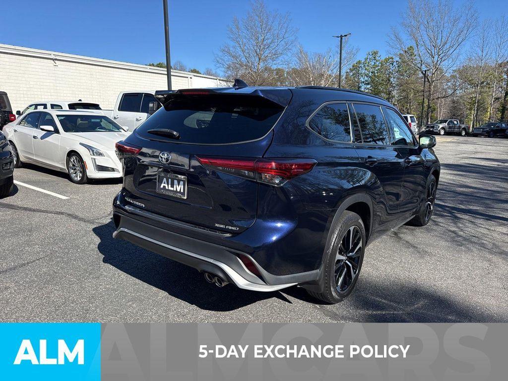 used 2021 Toyota Highlander car, priced at $34,770