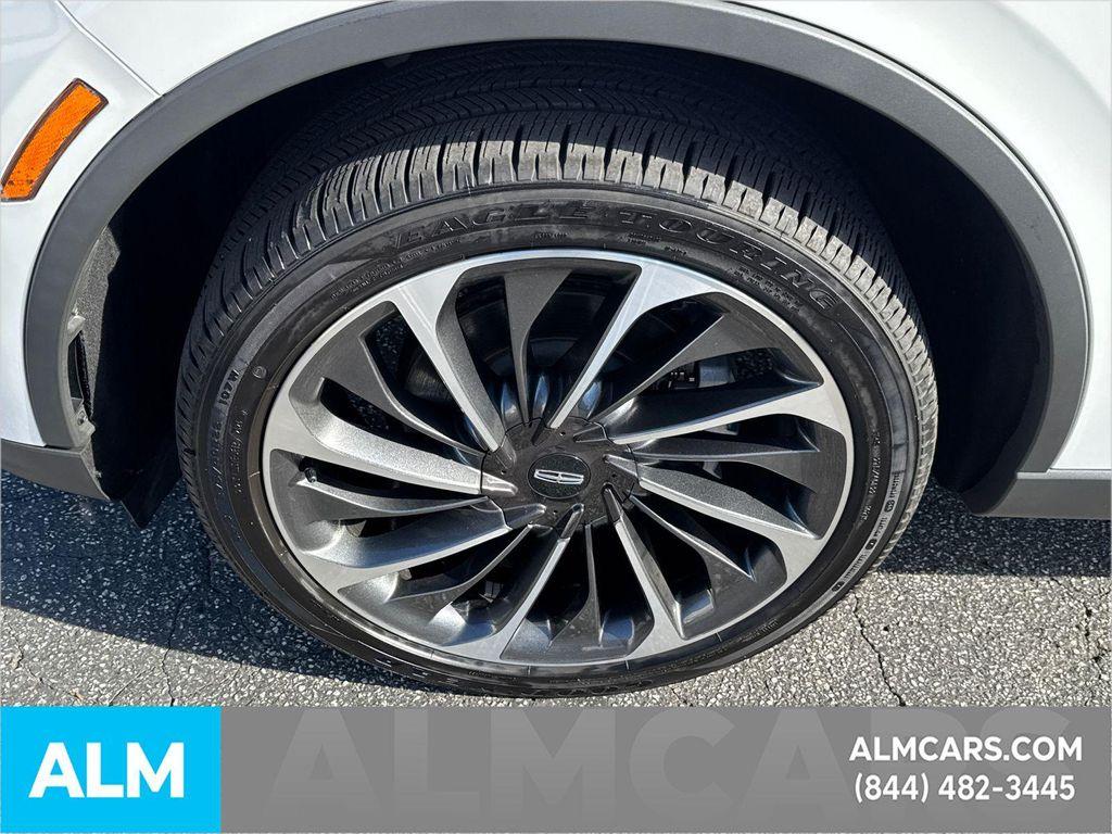 used 2025 Lincoln Aviator car, priced at $60,960