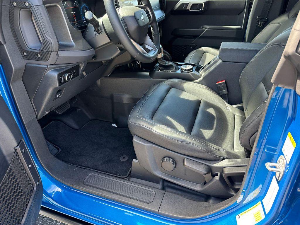 new 2025 Ford Bronco car, priced at $62,635