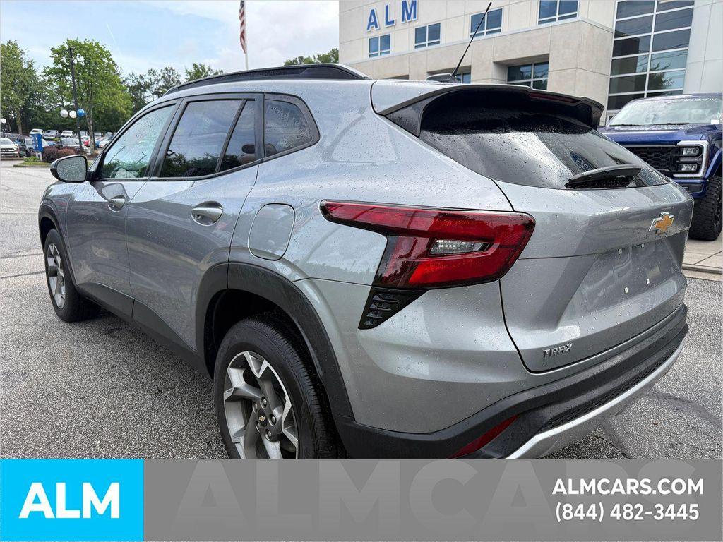 used 2025 Chevrolet Trax car, priced at $20,564