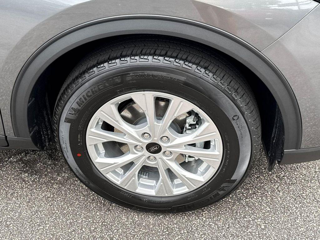 new 2026 Ford Escape car, priced at $32,685