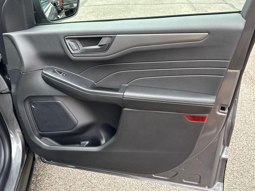 new 2026 Ford Escape car, priced at $32,685