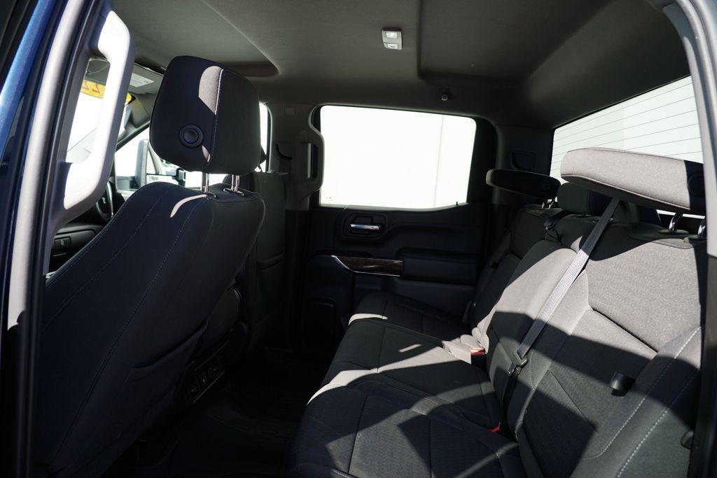 used 2022 GMC Sierra 1500 car, priced at $32,999