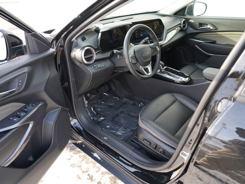 used 2024 Chevrolet Trax car, priced at $21,790