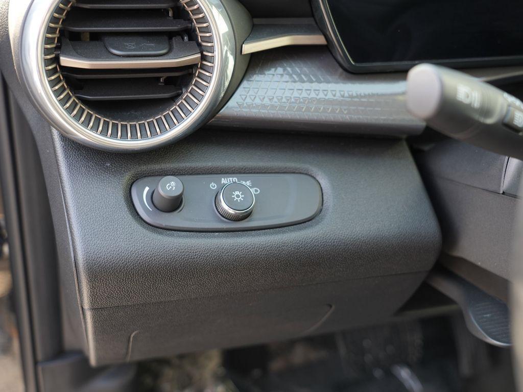 used 2024 Chevrolet Trax car, priced at $21,790