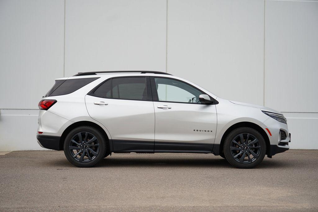 used 2022 Chevrolet Equinox car, priced at $21,390
