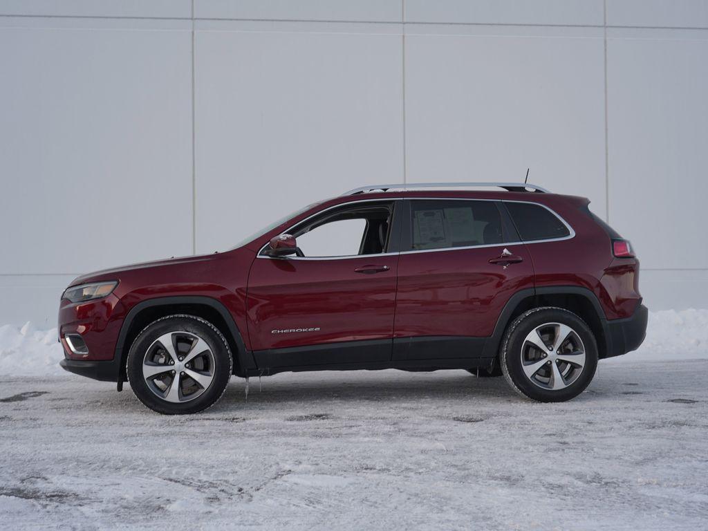 used 2020 Jeep Cherokee car, priced at $17,999