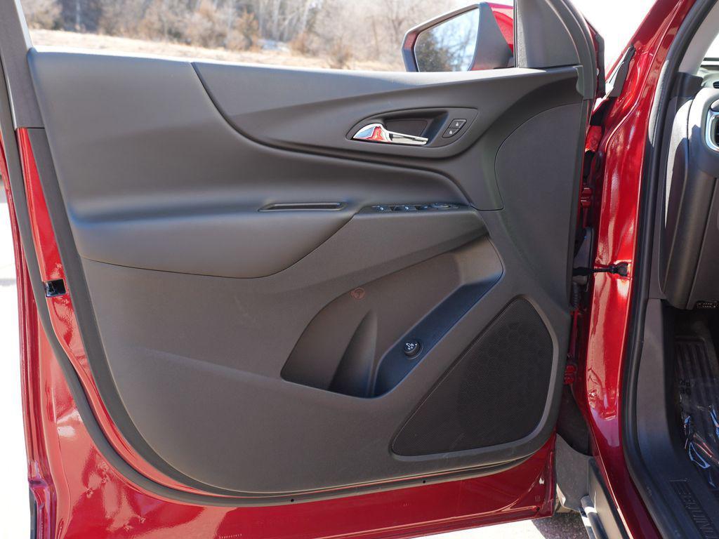 used 2024 Chevrolet Equinox car, priced at $24,490