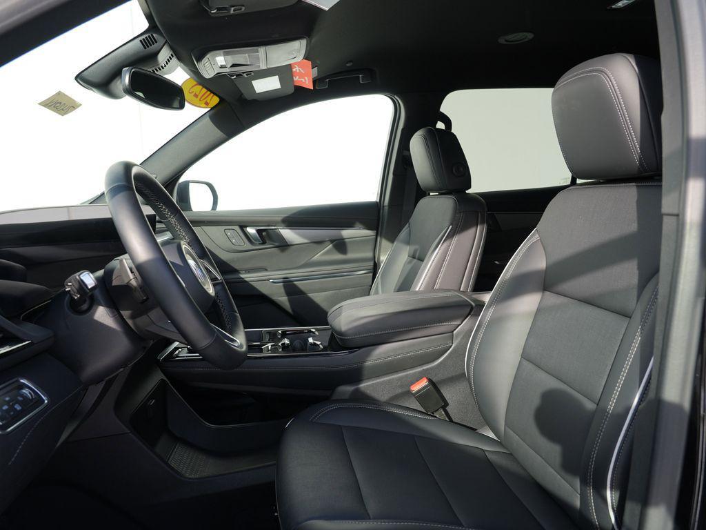 used 2025 Buick Enclave car, priced at $35,294