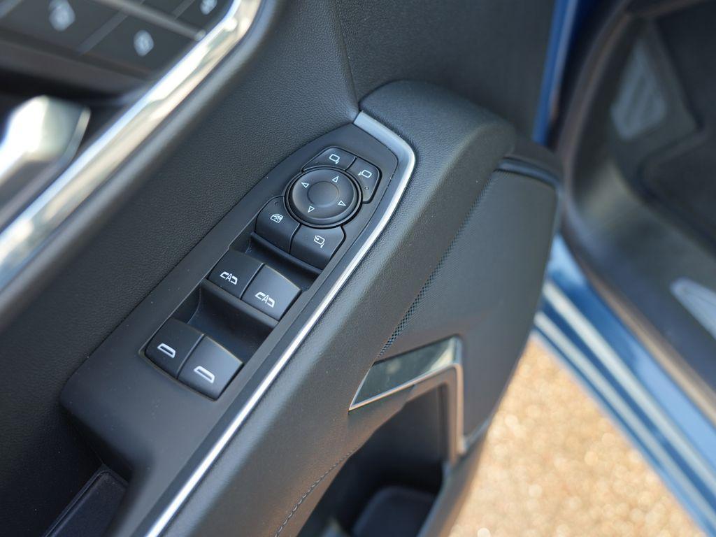 used 2024 GMC Sierra 1500 car, priced at $43,957