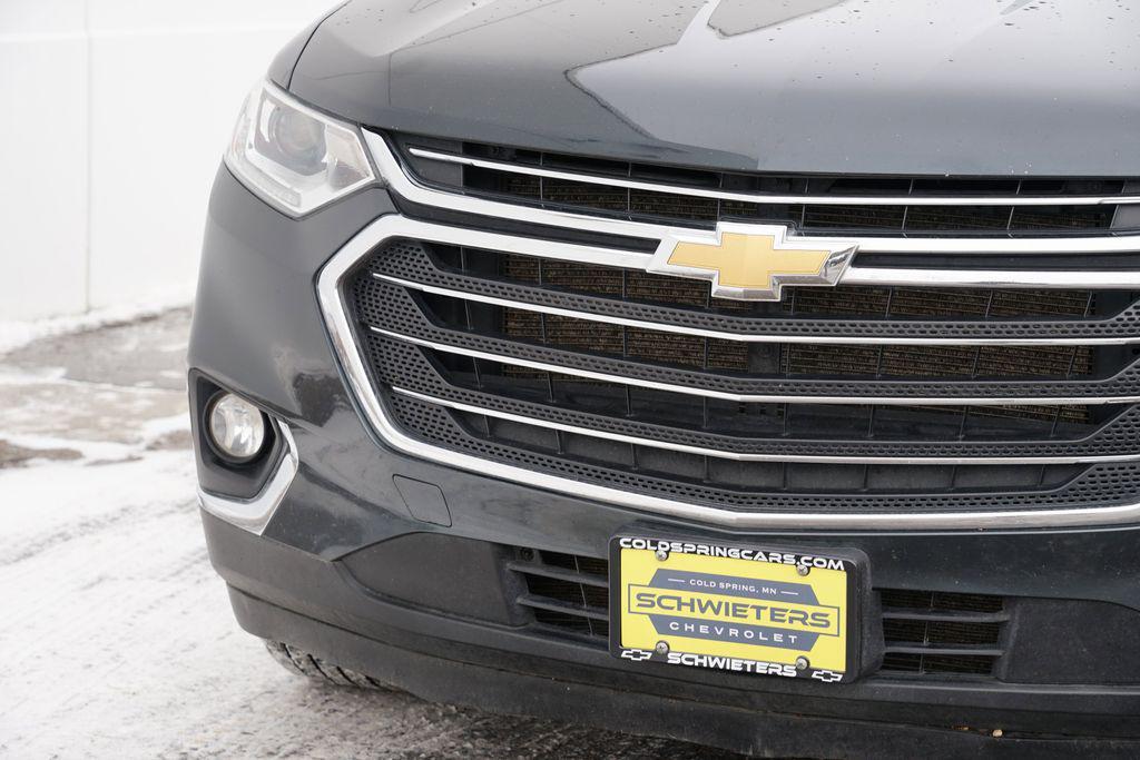 used 2021 Chevrolet Traverse car, priced at $16,190