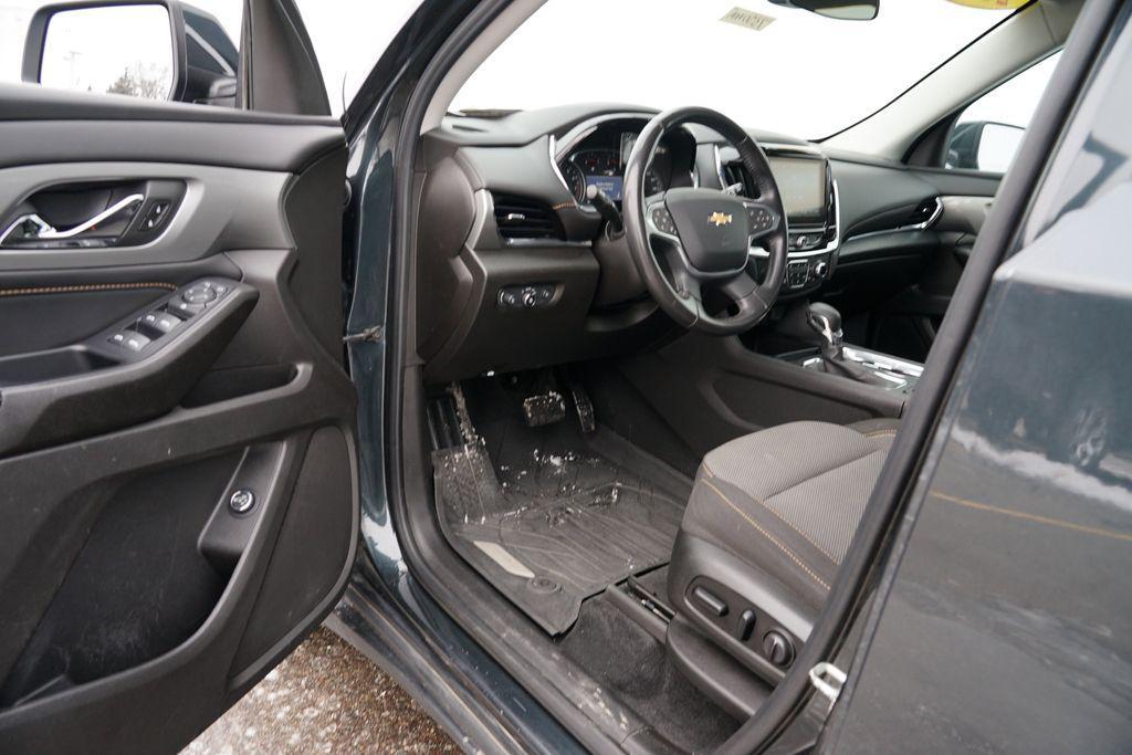 used 2021 Chevrolet Traverse car, priced at $16,190