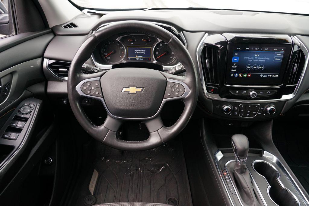 used 2021 Chevrolet Traverse car, priced at $16,190