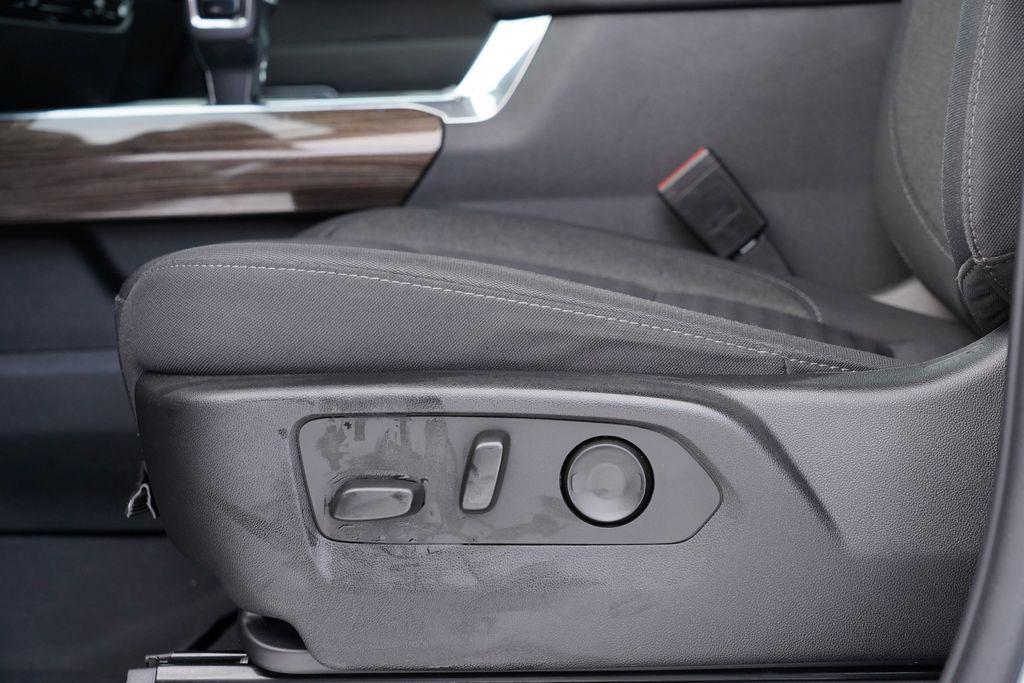 used 2022 Chevrolet Silverado 1500 car, priced at $41,290