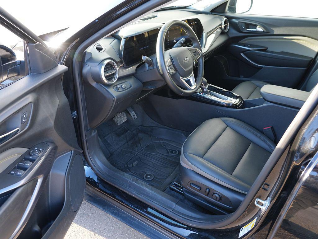 used 2024 Chevrolet Trax car, priced at $21,490