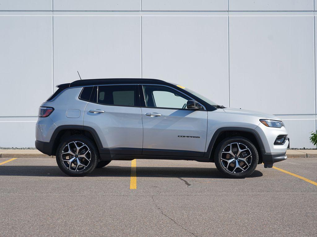 used 2025 Jeep Compass car, priced at $23,077