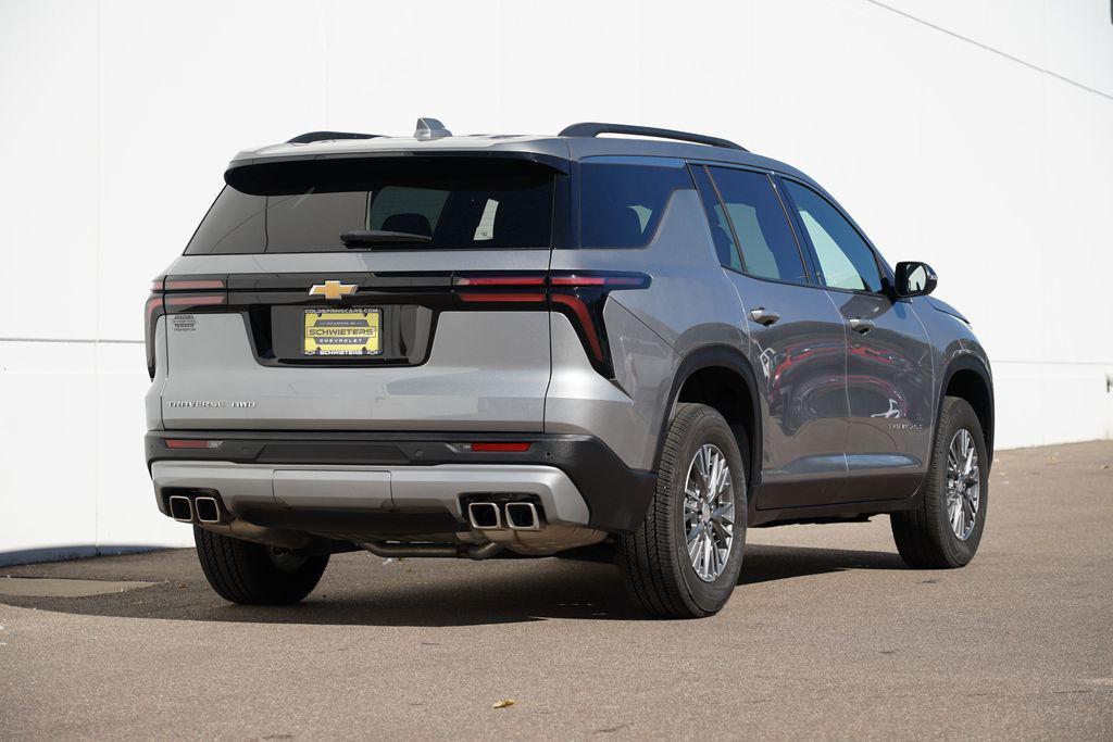 used 2025 Chevrolet Traverse car, priced at $36,399