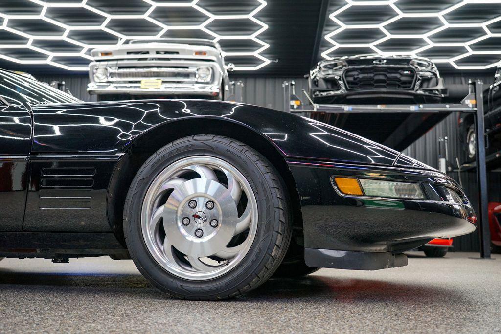 used 1994 Chevrolet Corvette car, priced at $13,999
