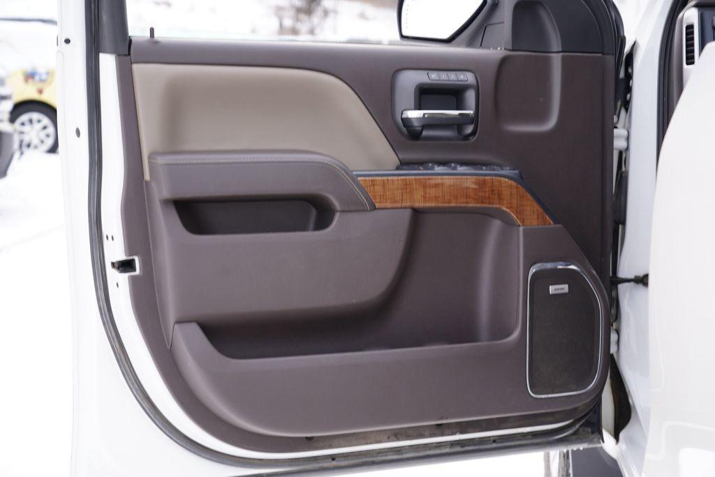 used 2017 GMC Sierra 1500 car, priced at $24,283