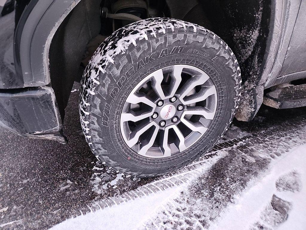 used 2020 GMC Sierra 1500 car, priced at $32,999