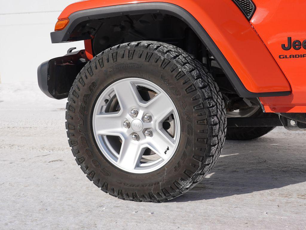 used 2020 Jeep Gladiator car, priced at $25,699