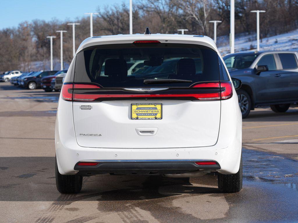 used 2024 Chrysler Pacifica car, priced at $28,999