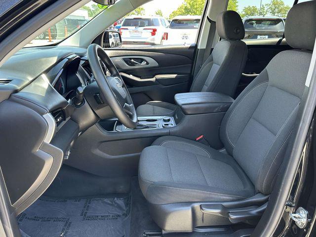 used 2020 Chevrolet Traverse car, priced at $17,297