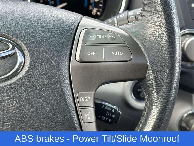 used 2009 Toyota Highlander Hybrid car, priced at $13,997