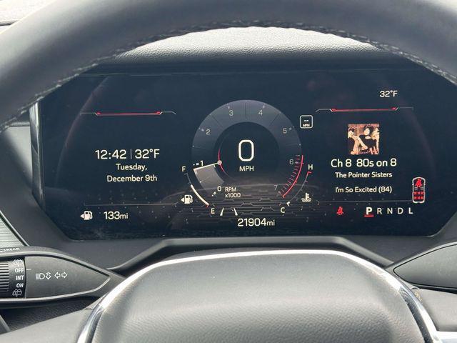 used 2025 GMC Acadia car, priced at $31,995