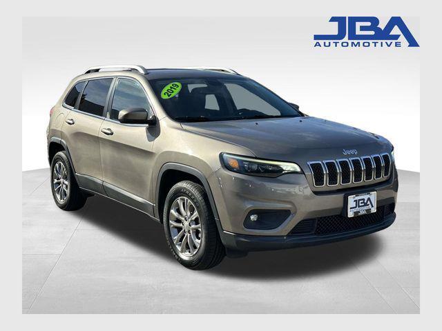 used 2019 Jeep Cherokee car, priced at $13,497