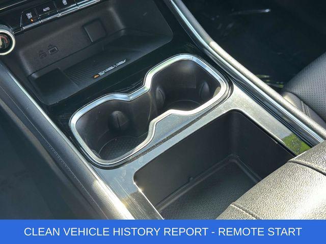 used 2025 Chevrolet Traverse car, priced at $35,997