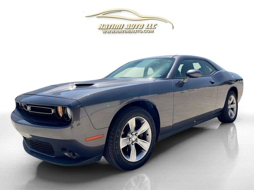 2016 Gray Dodge Challenger