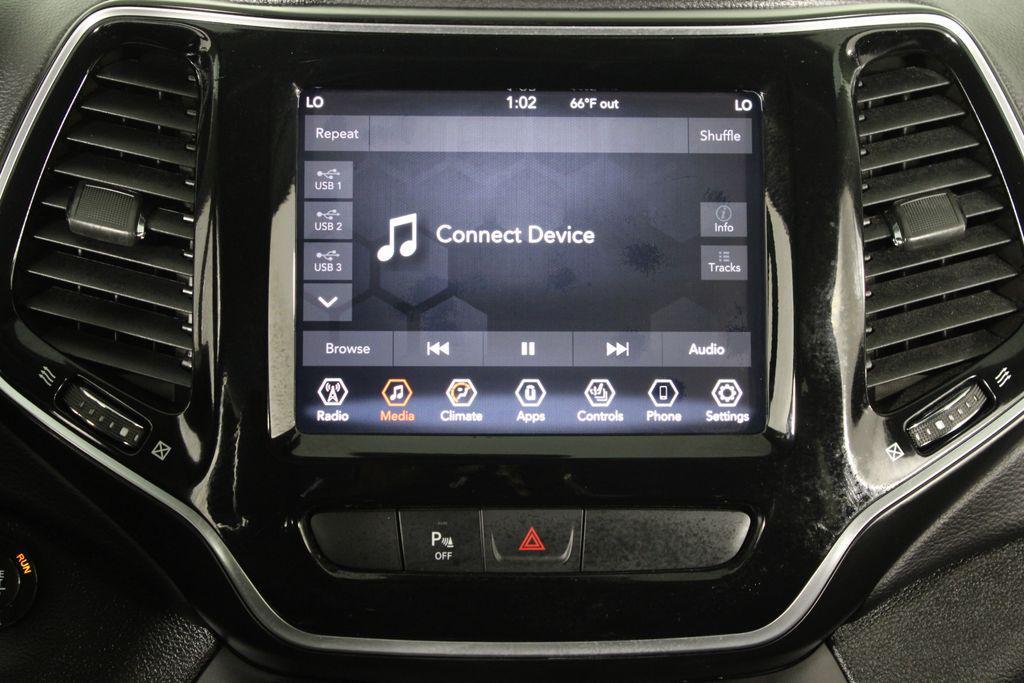 used 2019 Jeep Cherokee car, priced at $13,475