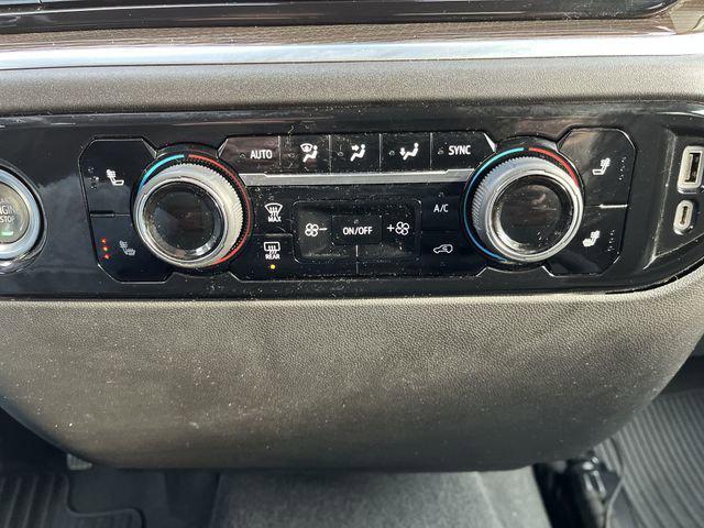 used 2022 Chevrolet Silverado 1500 car, priced at $33,599