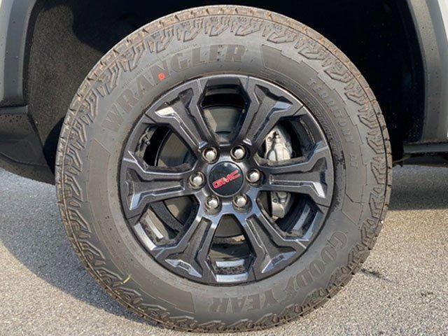 new 2025 GMC Canyon car, priced at $46,467