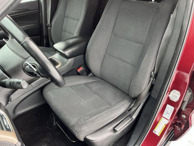 used 2016 Jeep Grand Cherokee car, priced at $9,604