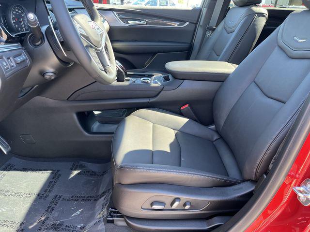 new 2026 Cadillac XT5 car, priced at $66,215