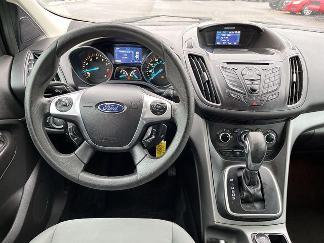 used 2013 Ford Escape car, priced at $5,870
